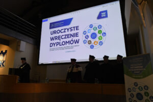 UROCZYSTOŚĆ WRĘCZENIA DYPLOMÓW