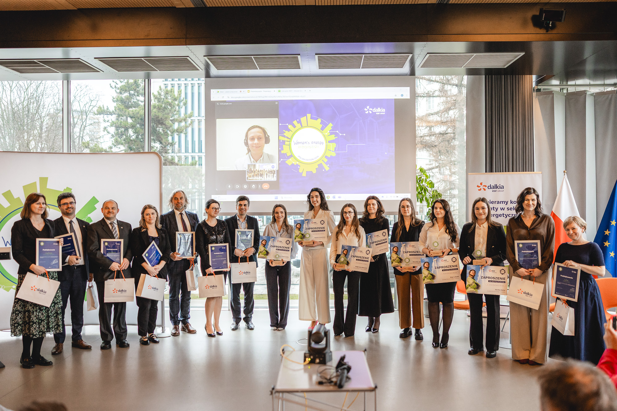 Absolwentki WIŚiE PK rozbijają bank nagród w III edycji konkursu Women’s Energy in Transition